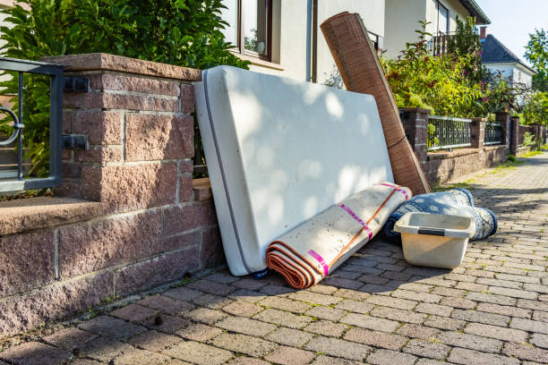 Best Carpet Removal and Disposal  in Silsbee, TX